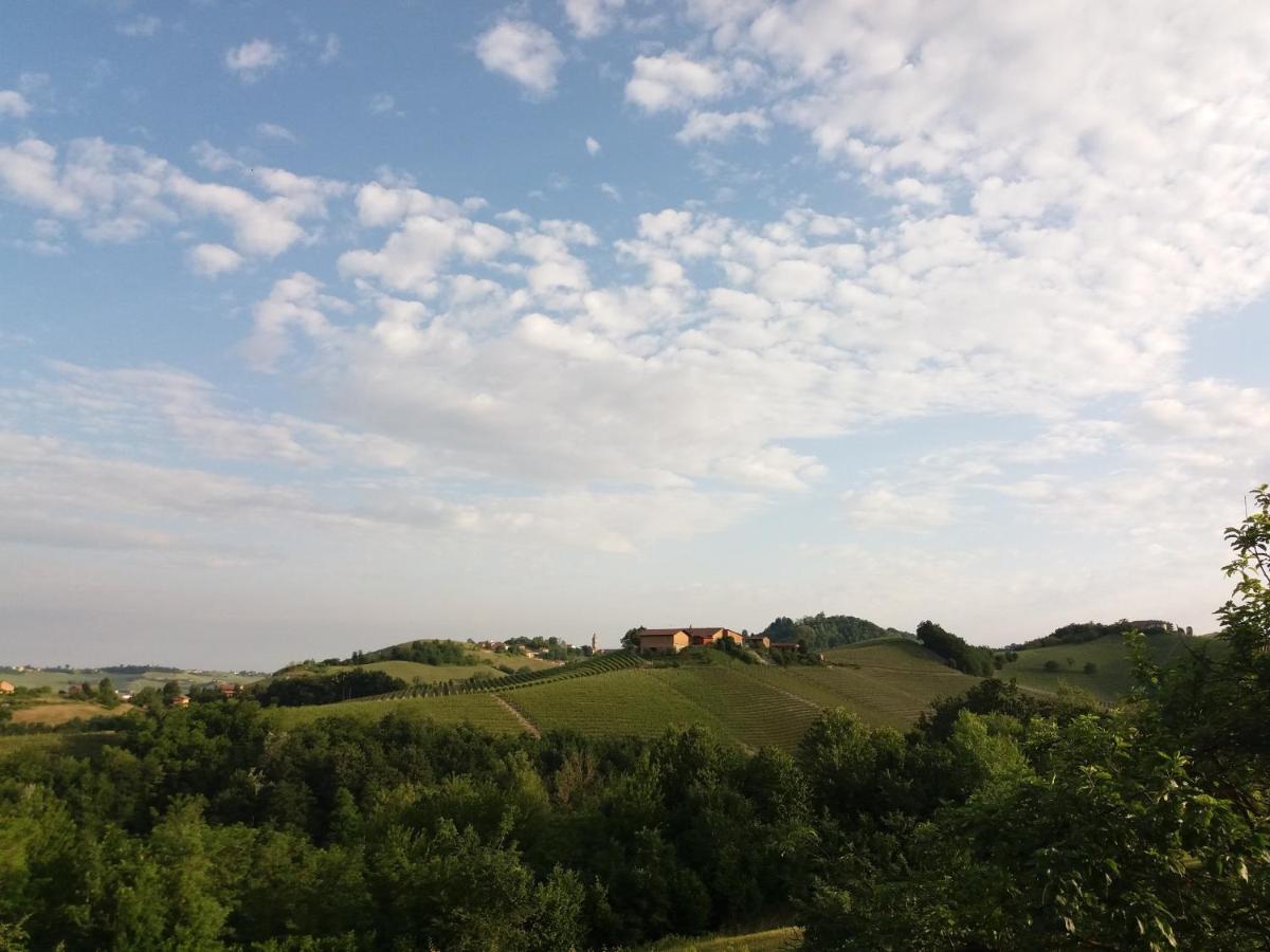 B&B Sant'Anna 21 Monforte D'Alba Bagian luar foto